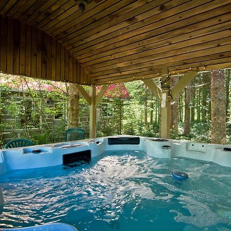 Camping Chalets Spas Pignons Rouges Saint Romain Exteriör bild