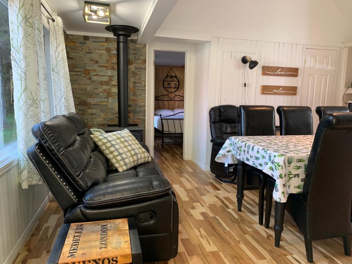 Camping Chalets Spas Pignons Rouges Saint Romain Exteriör bild