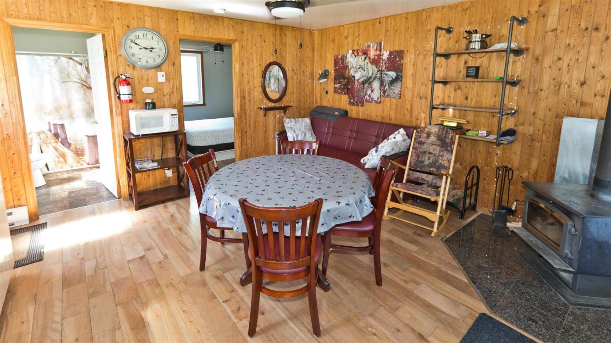 Camping Chalets Spas Pignons Rouges Saint Romain Exteriör bild