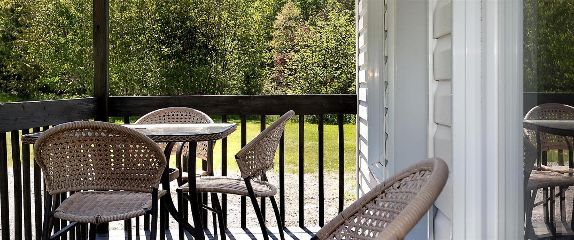 Camping Chalets Spas Pignons Rouges Saint Romain Exteriör bild